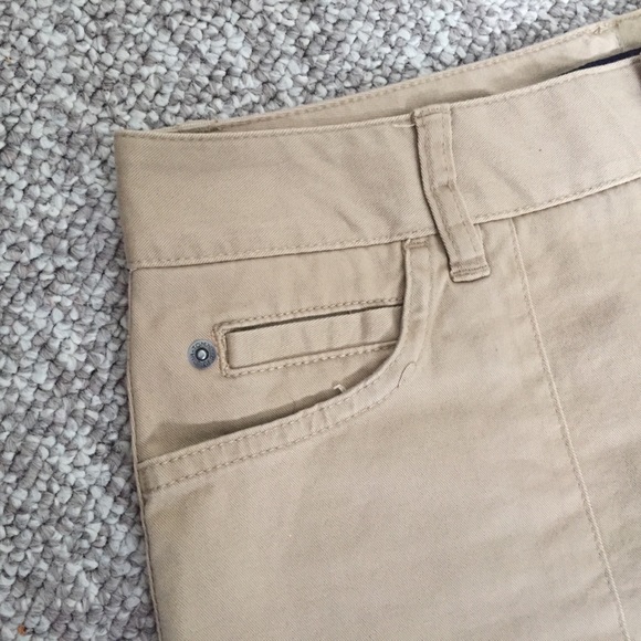 Tommy Hilfiger khaki skirt -Size 4 - Picture 2 of 8